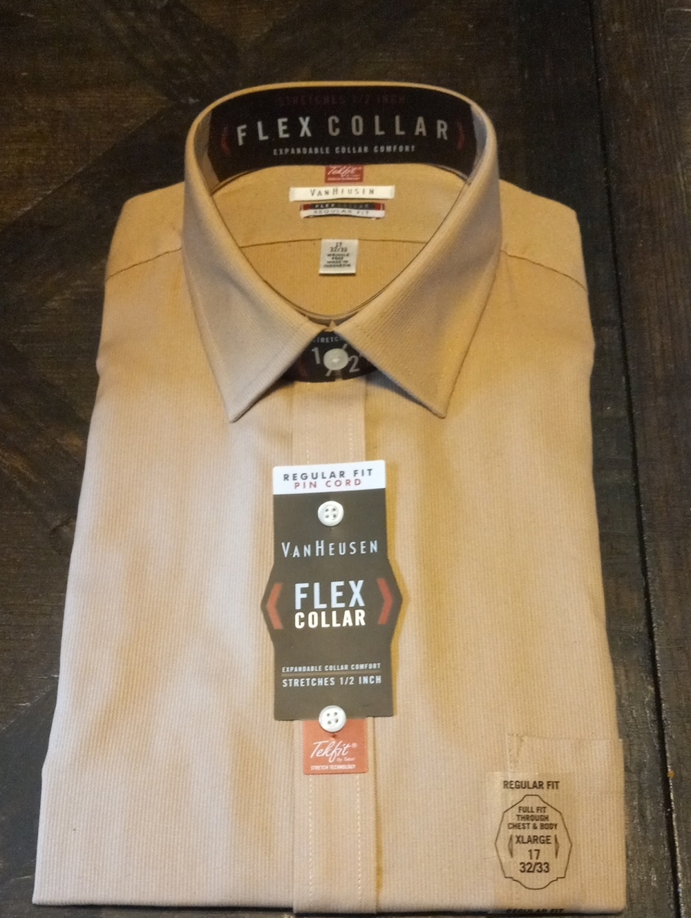 17 32-33 Van Heusen Men’s Tan Pin Cord Flex Collar Dress Shirt